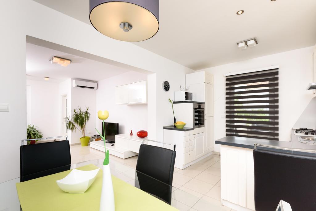 Apartments Salona Τρογκίρ Εξωτερικό φωτογραφία