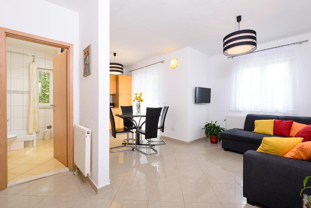 Apartments Salona Τρογκίρ Εξωτερικό φωτογραφία