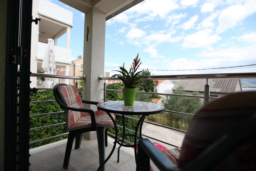 Apartments Salona Τρογκίρ Δωμάτιο φωτογραφία